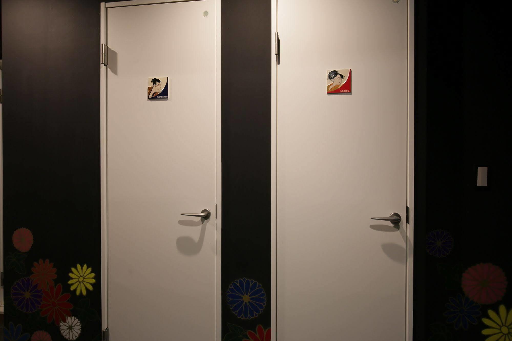 Samurais Hostel Ikebukuro Токио Экстерьер фото