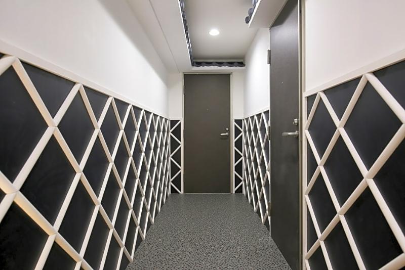 Samurais Hostel Ikebukuro Токио Экстерьер фото